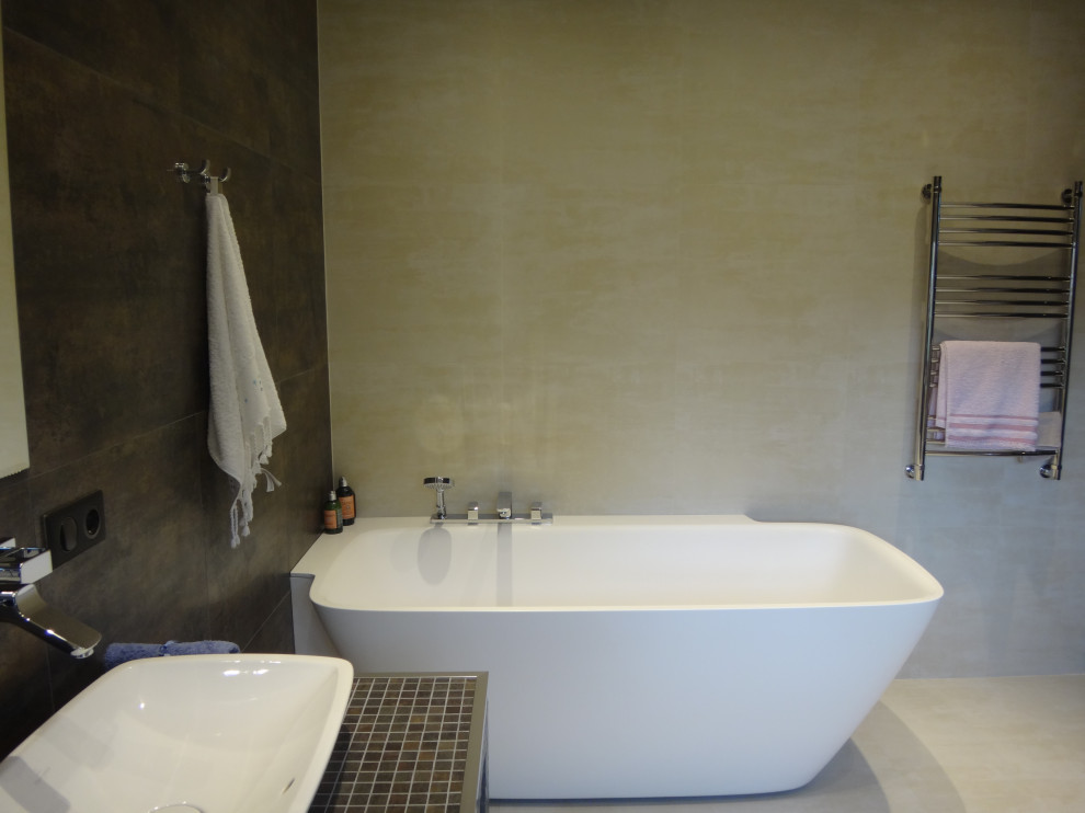 Частный дом из клееного бруса 500 кв.м.  д.Мостовское.