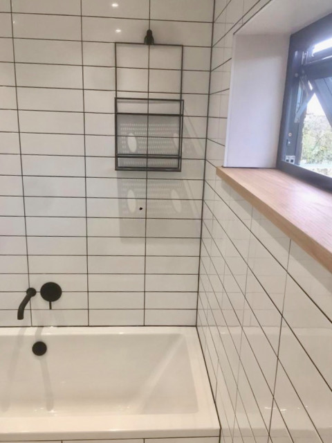 Various contemporary-bathroom