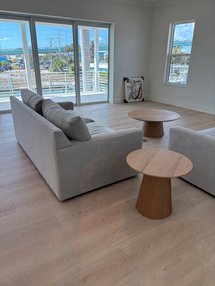 Modern Coastal Kitchen