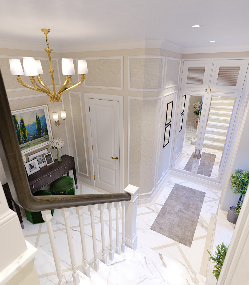 Idée de décoration pour un hall d'entrée tradition de taille moyenne avec un mur beige, un sol en marbre, une porte simple, une porte en verre, un sol blanc et du lambris.