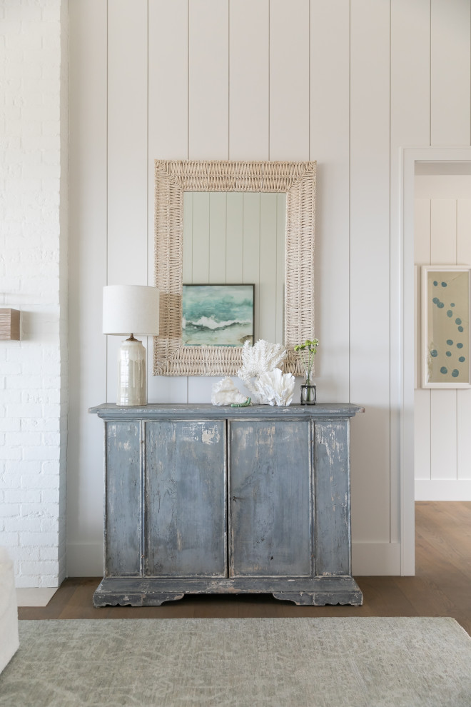 Inspiration for a coastal entryway remodel in Los Angeles