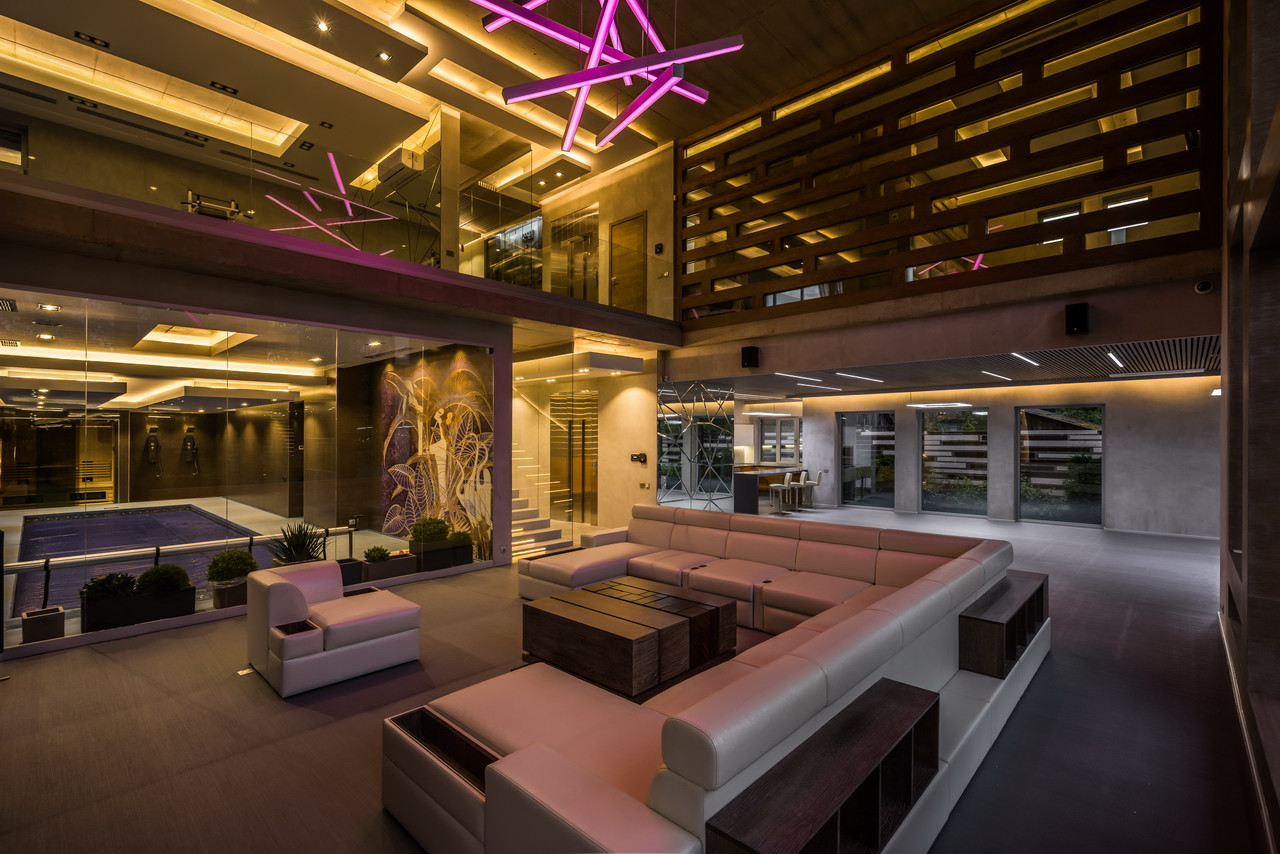 Коттедж в Ольгино