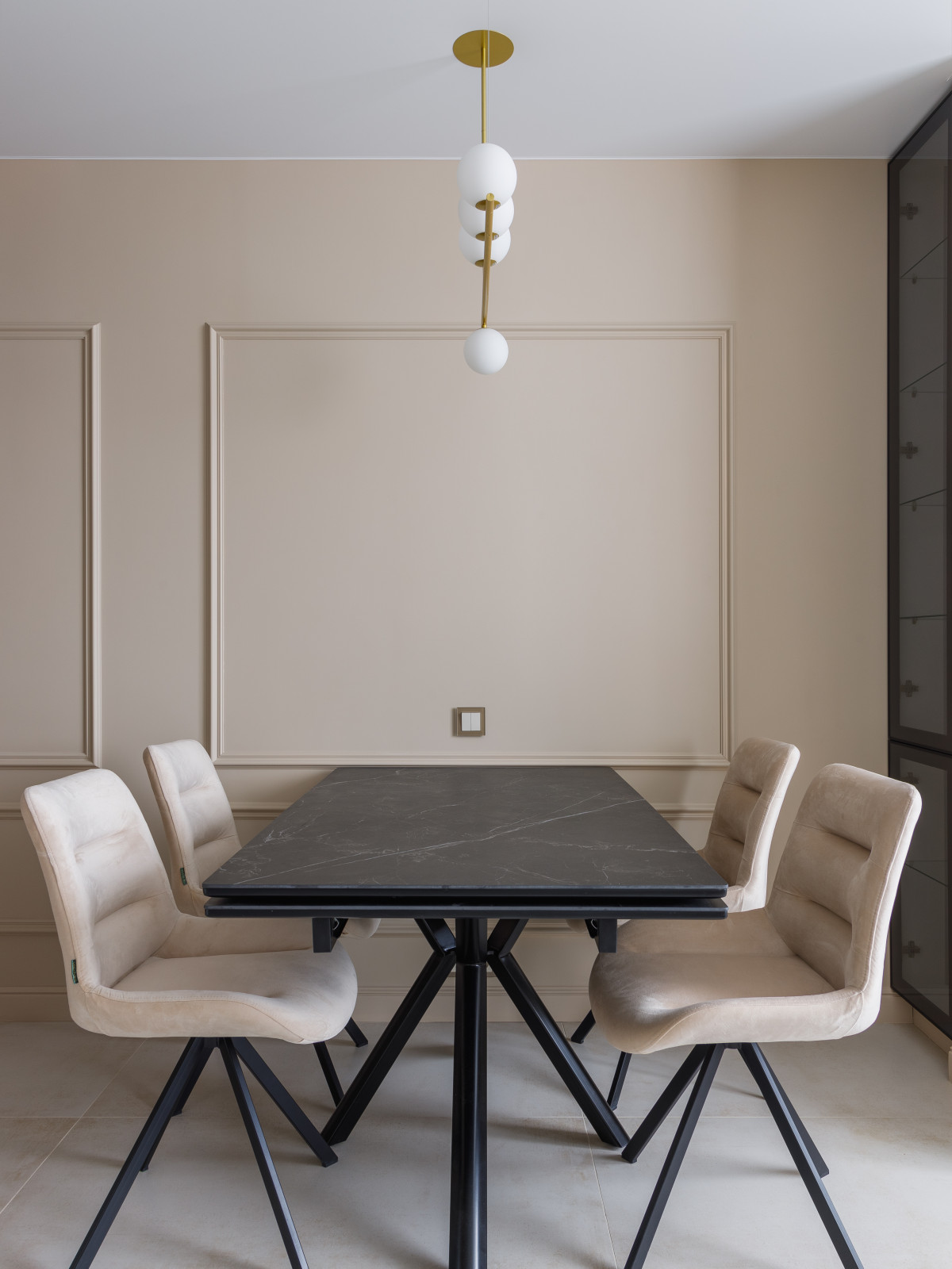 2х-комнатная квартира в современной классике и минимализме