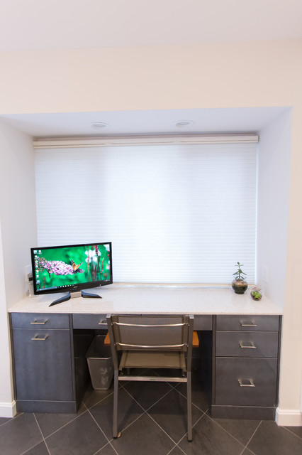 Bishops Forest modern-home-office