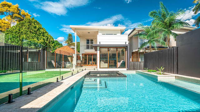 Hamilton moderne-pool