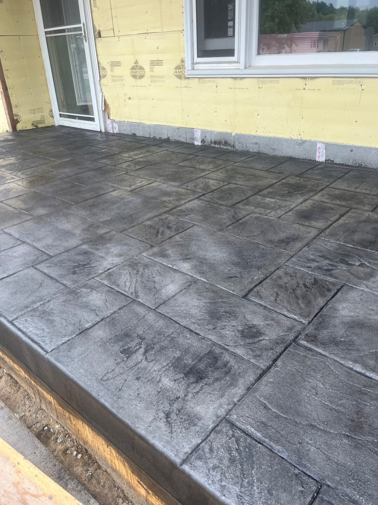 Sidewalks, Porch Cap, Detached Garage w/ Office Floor