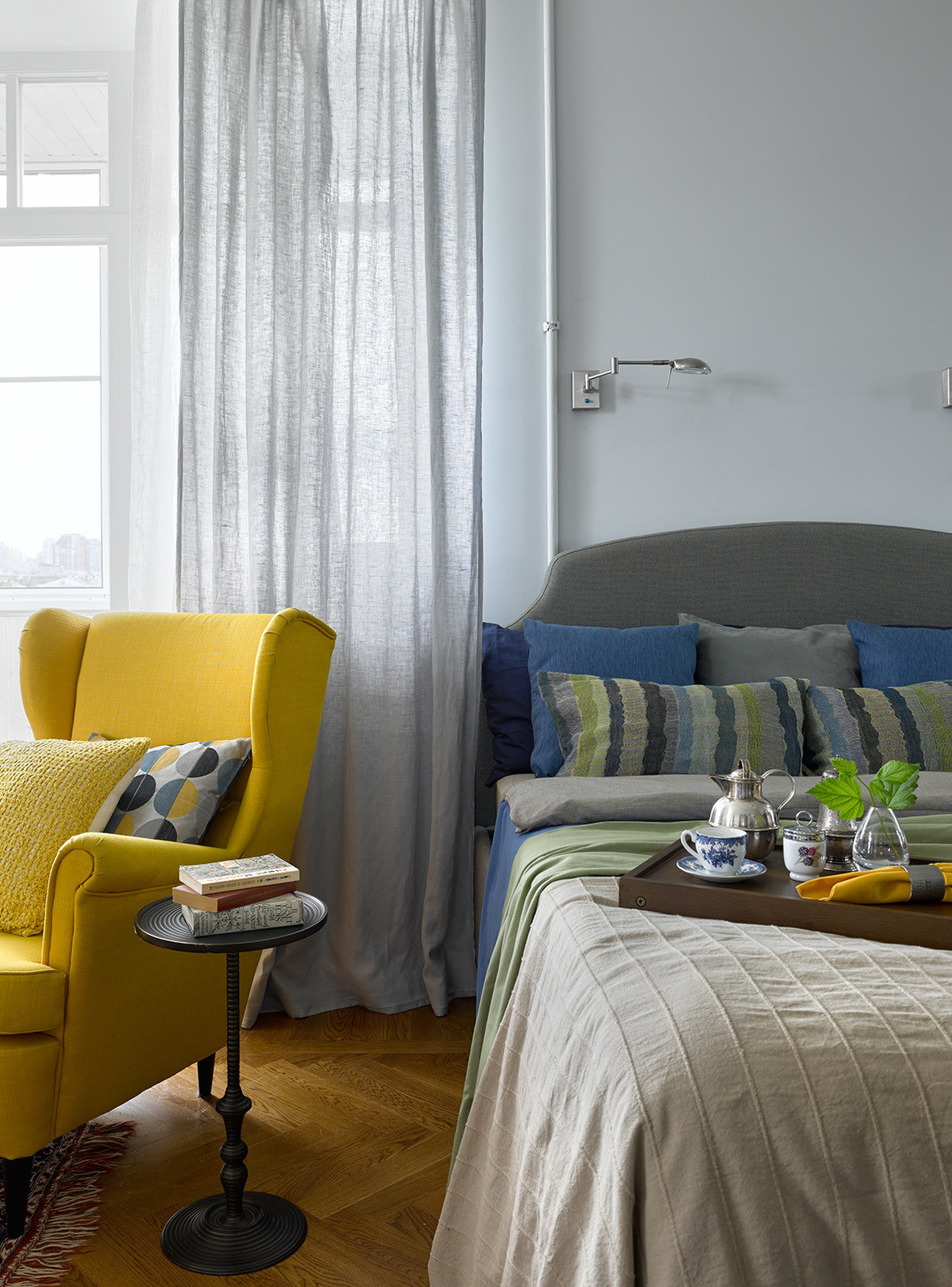 КВАРТИРА НА УЛ.СТРОИТЕЛЕЙ, МОСКВА