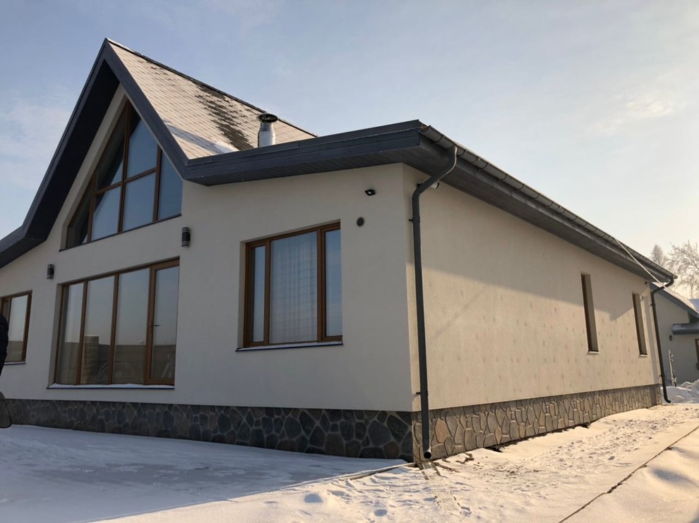 Дом в черте города. 260 м2.