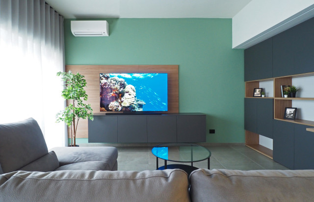 CASA G contemporary-family-room