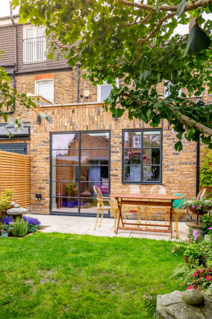 Wimbledon Rear Extension industriell-fasad