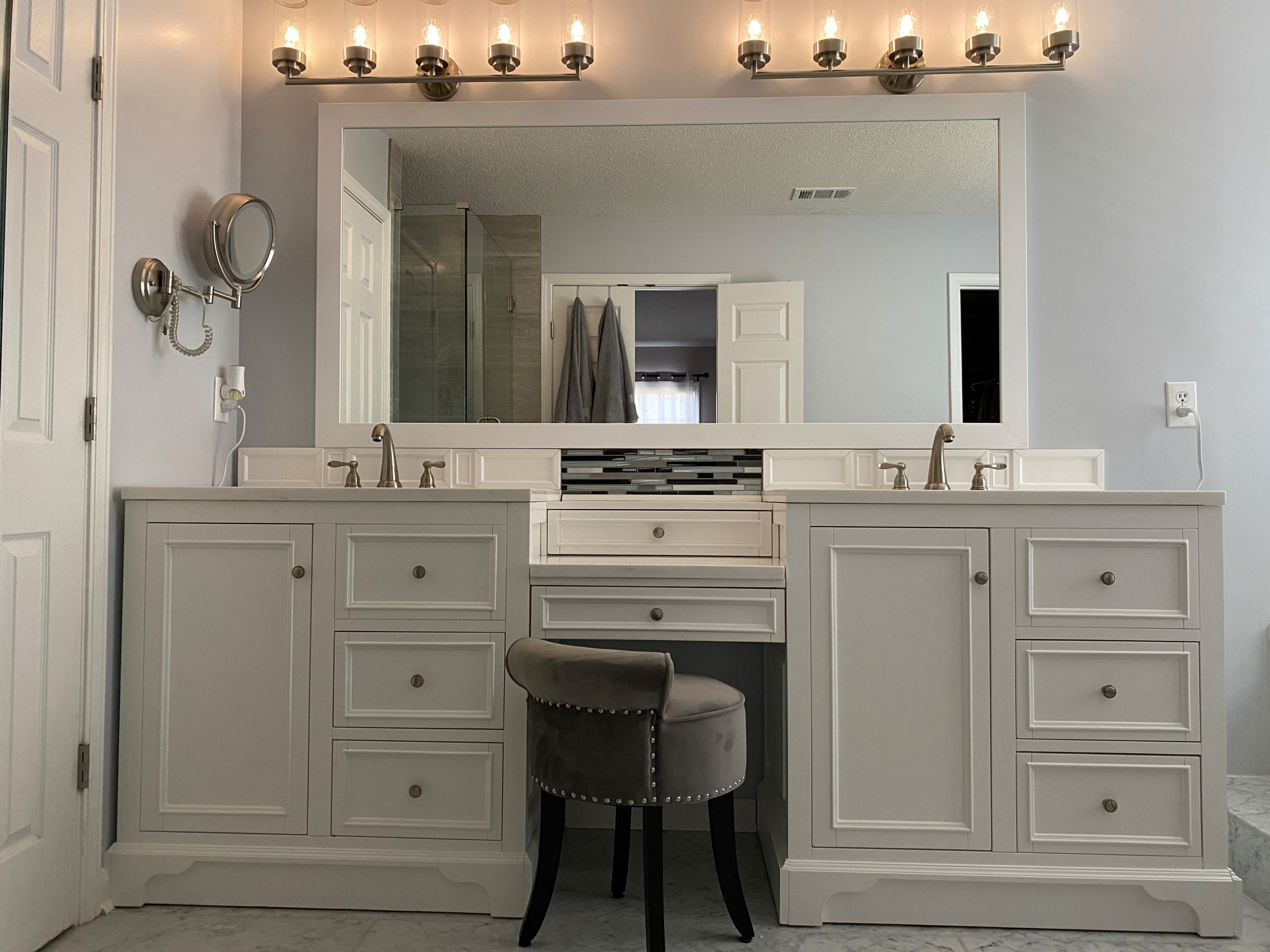 Full Bathroom + Powder Room