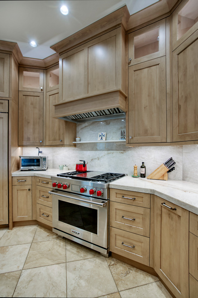 Kitchen - transitional kitchen idea in Phoenix