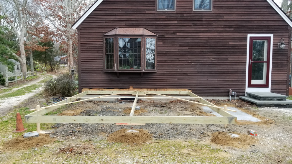 Inspiration for a transitional home design remodel in Boston