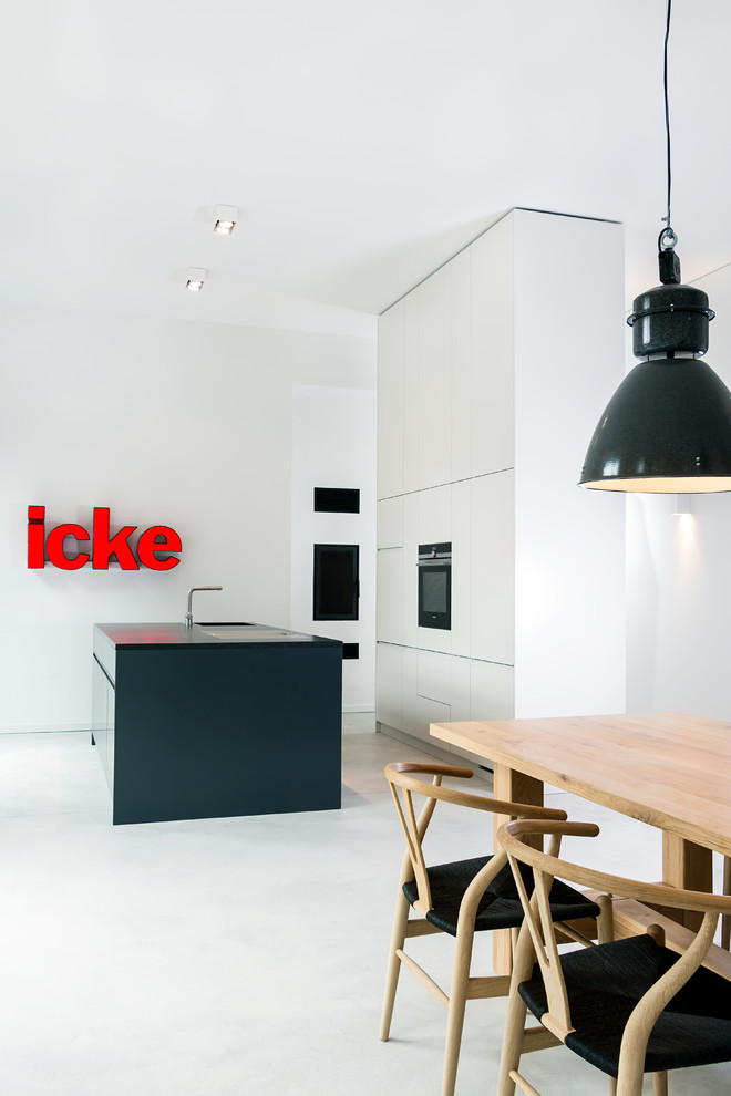 Modernes Esszimmer in Berlin