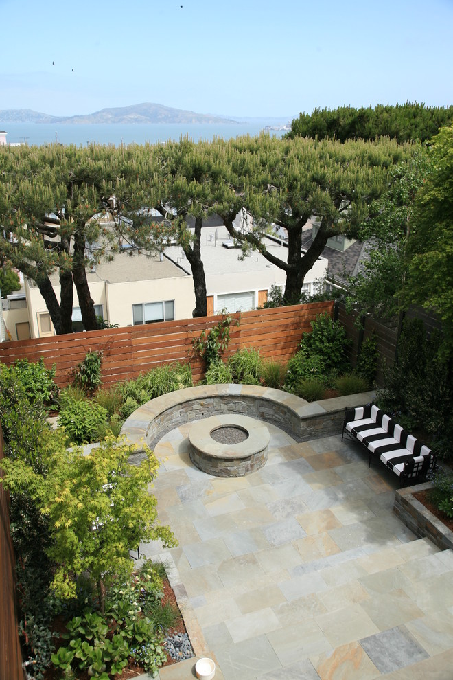 Design ideas for a traditional garden in San Francisco.