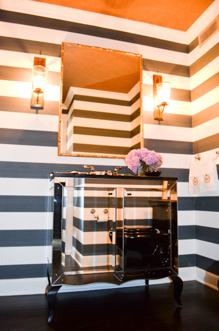 Transitional powder room in Chicago.