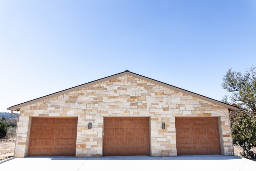 Garage - rustic garage idea in Austin