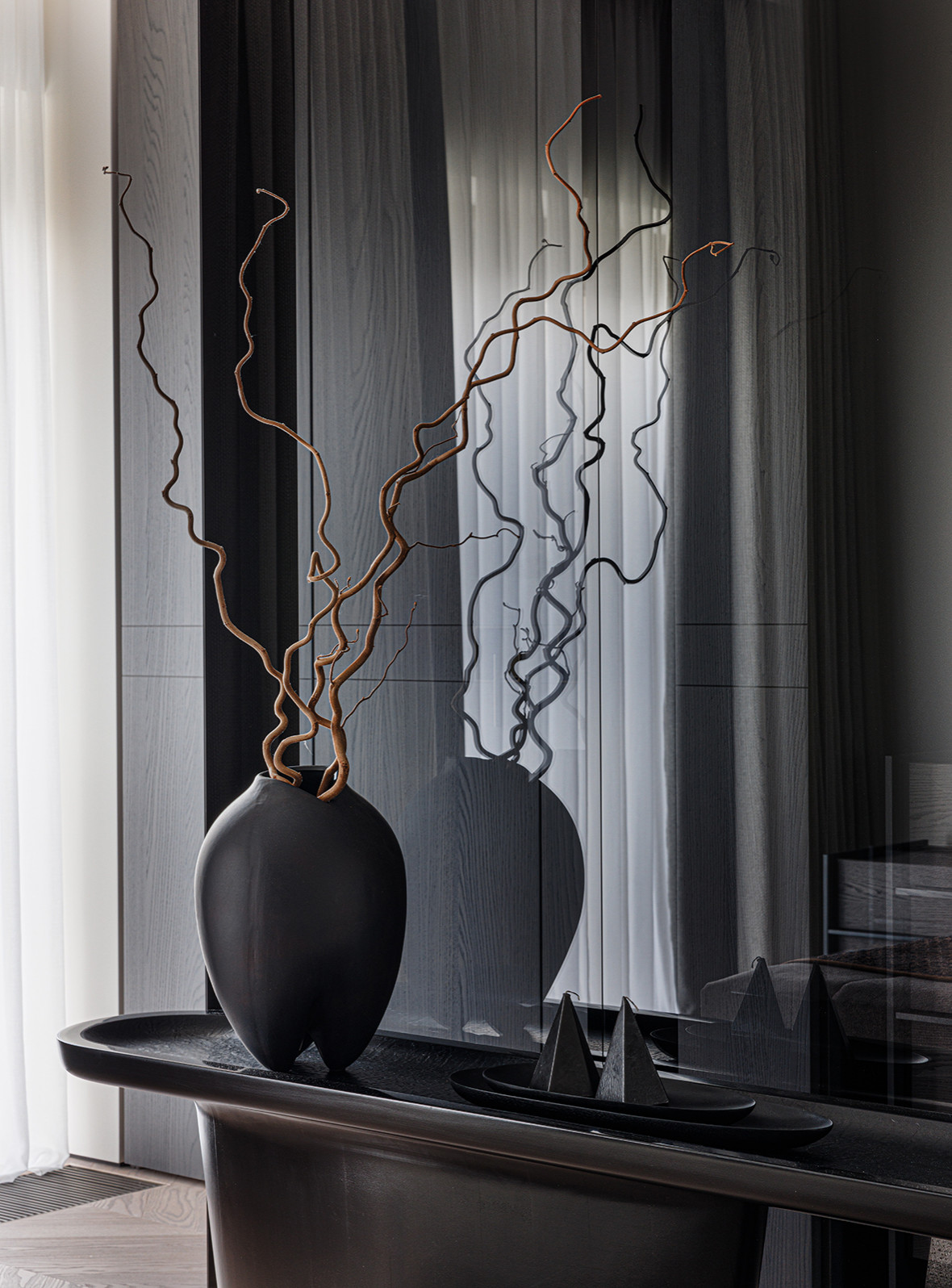 Монохромная квартира 90 м2 в центре Москвы