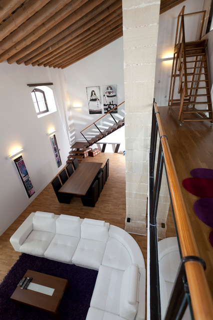 De bodega a loft contemporary-vardagsrum