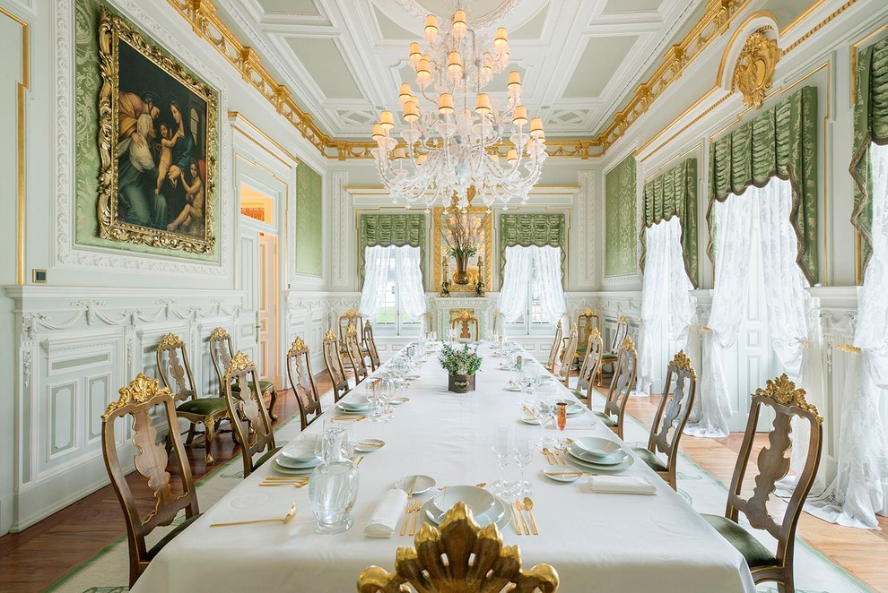 Inspiration for a traditional dining room in Singapore.
