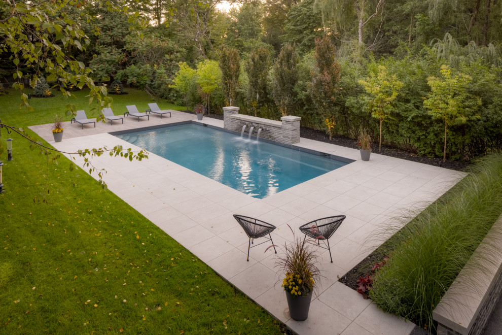 Modern Outdoor Pool Residence Using Porcea Coast and Porcea Birch ...