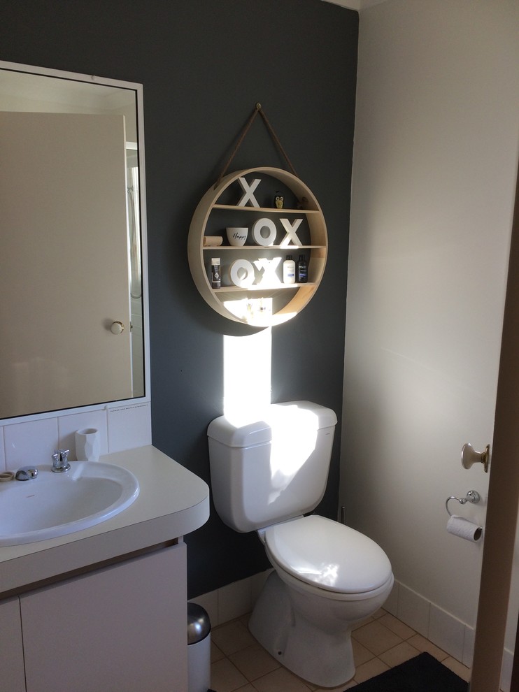 This is an example of a small country bathroom in Perth.