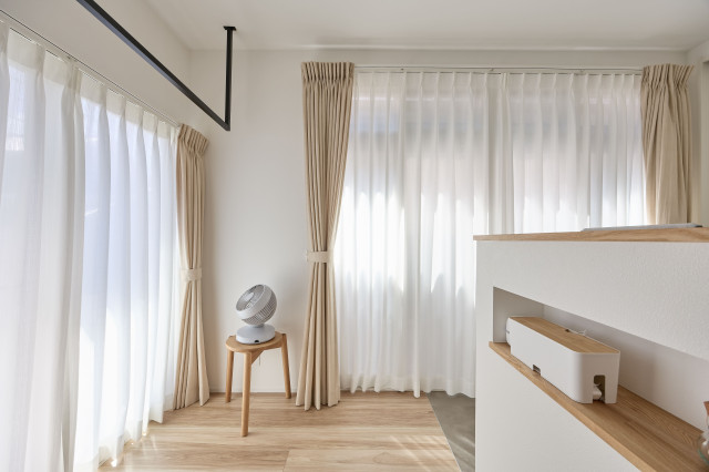 陽だまりでくつろぐ scandinave-salle-a-manger