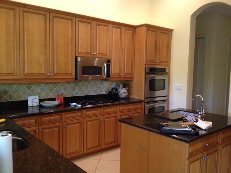 Amy's Kitchen Recolor