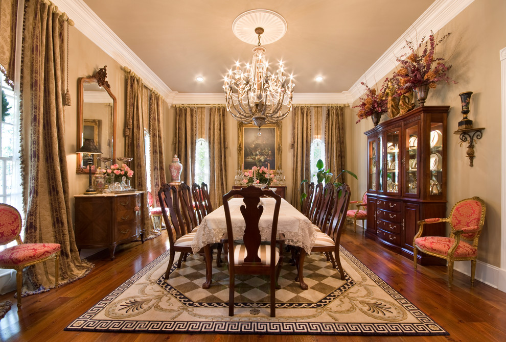 St. Francisville modern classic - Traditional - Dining Room - New ...