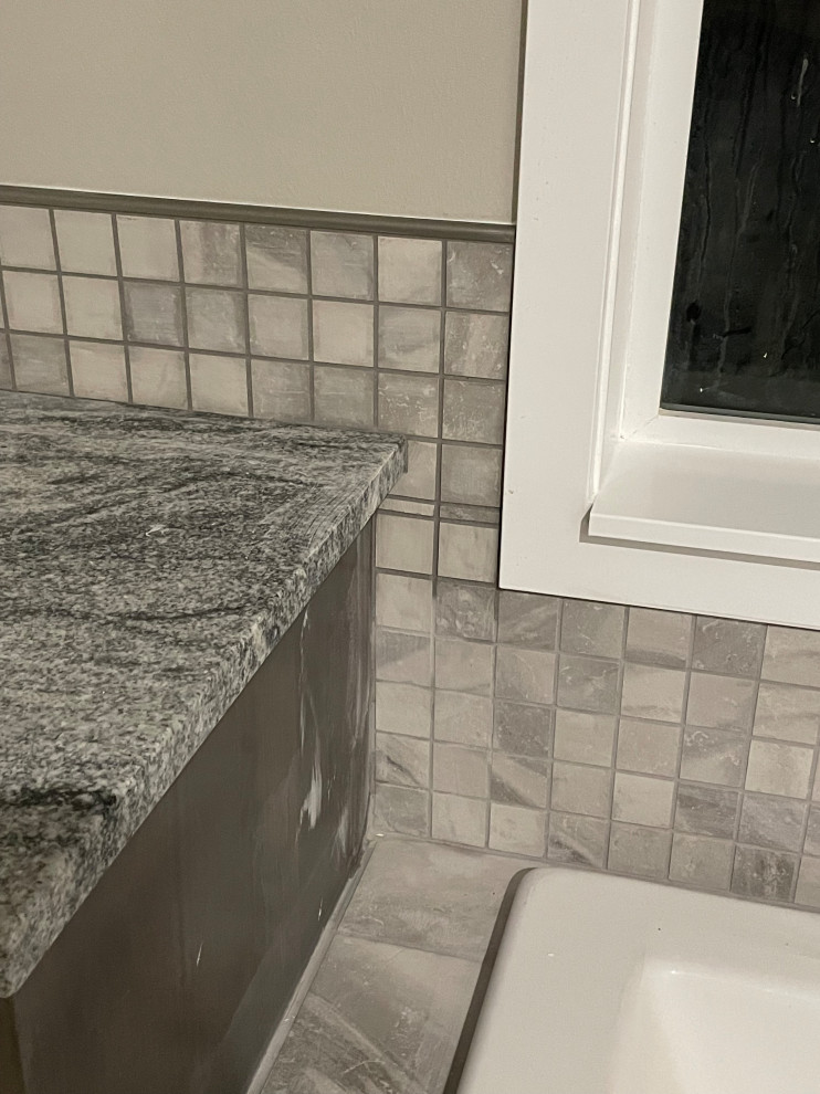 Tile Shower, Backsplashes