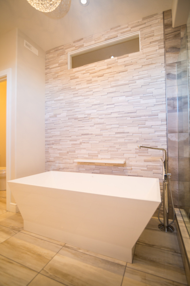 Bathroom - transitional bathroom idea