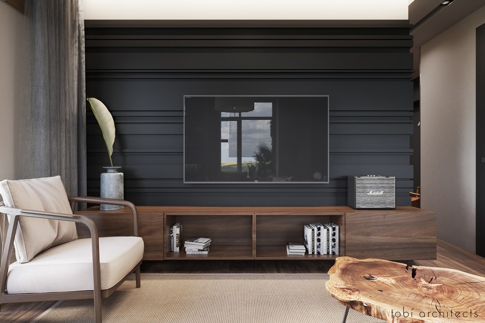 ДЖИЛЛЕНХОЛ