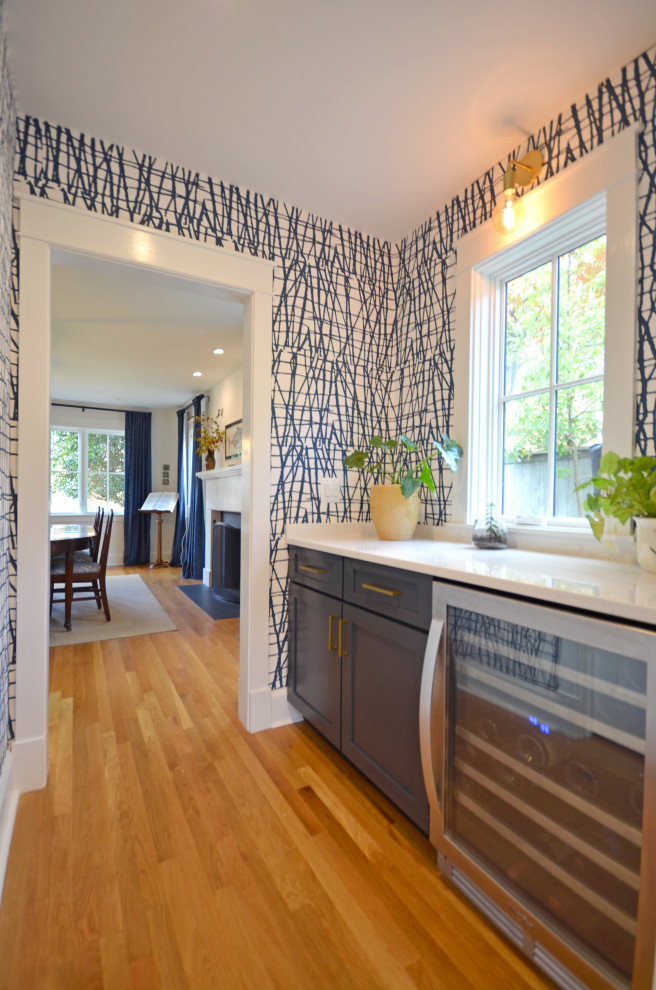 Transitional kitchen photo in DC Metro
