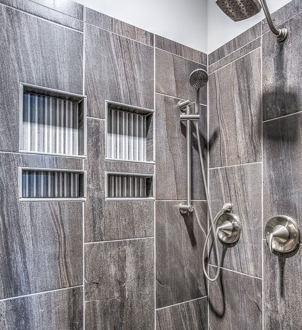 Inspiration for a transitional home design remodel in Omaha