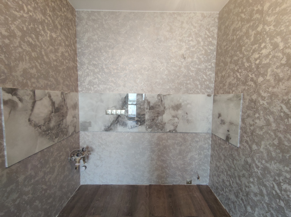 Кухня без мебели и плинтусов