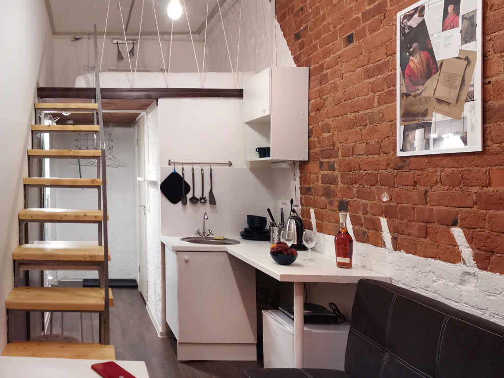 Двухъярусный трехместный номер в Мини отеле