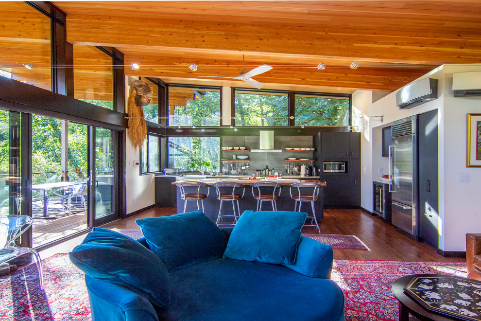 Kalama River Treehouse