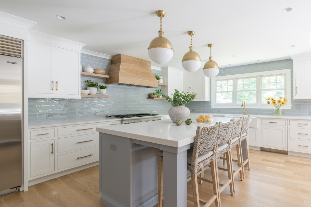 Inspiration for a coastal kitchen remodel in New York