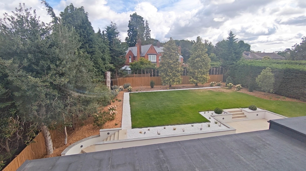 Woodpecker close Cobham