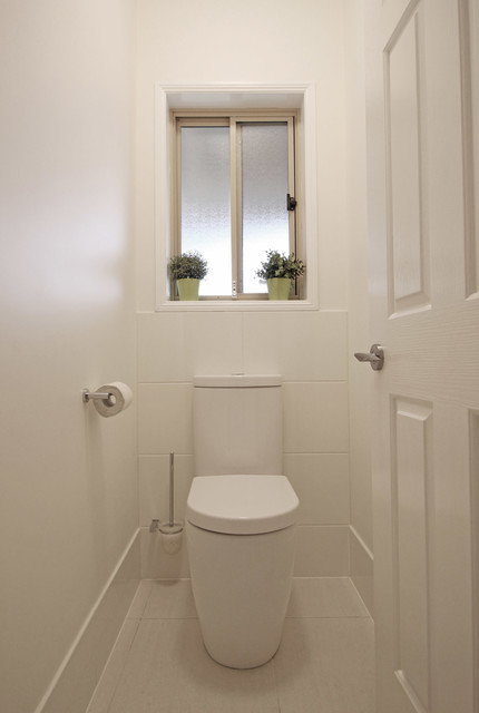 Separate Toilet contemporary-toalett