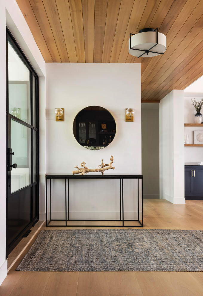 Example of a transitional home design design in Orange County