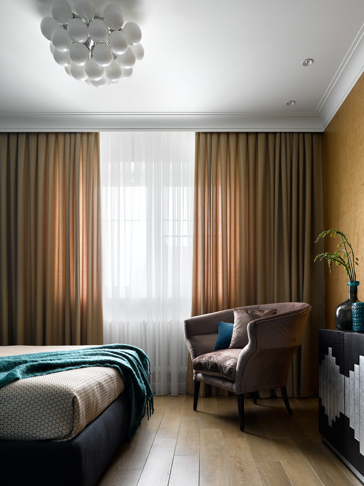 Восток и Запад