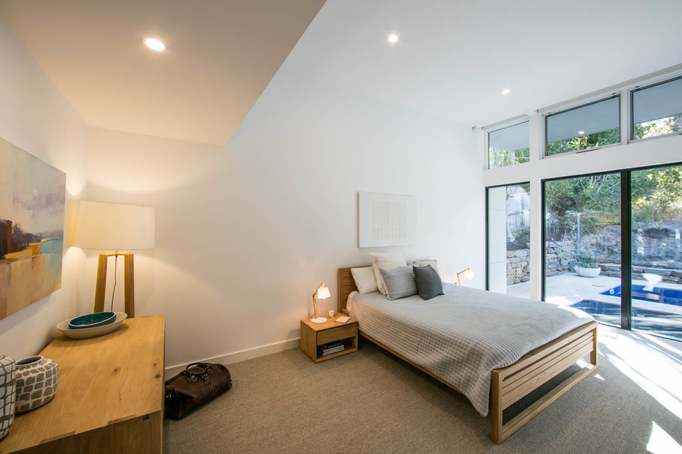 Design ideas for a contemporary bedroom in Adelaide.