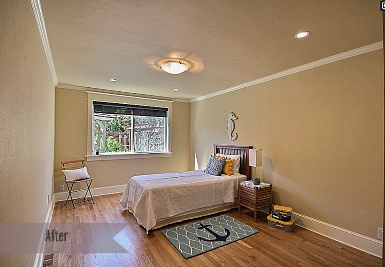 Kids' bedroom - bedroom and mid-sized transitional gender-neutral medium tone wood floor kids' bedroom idea in Seattle with beige walls