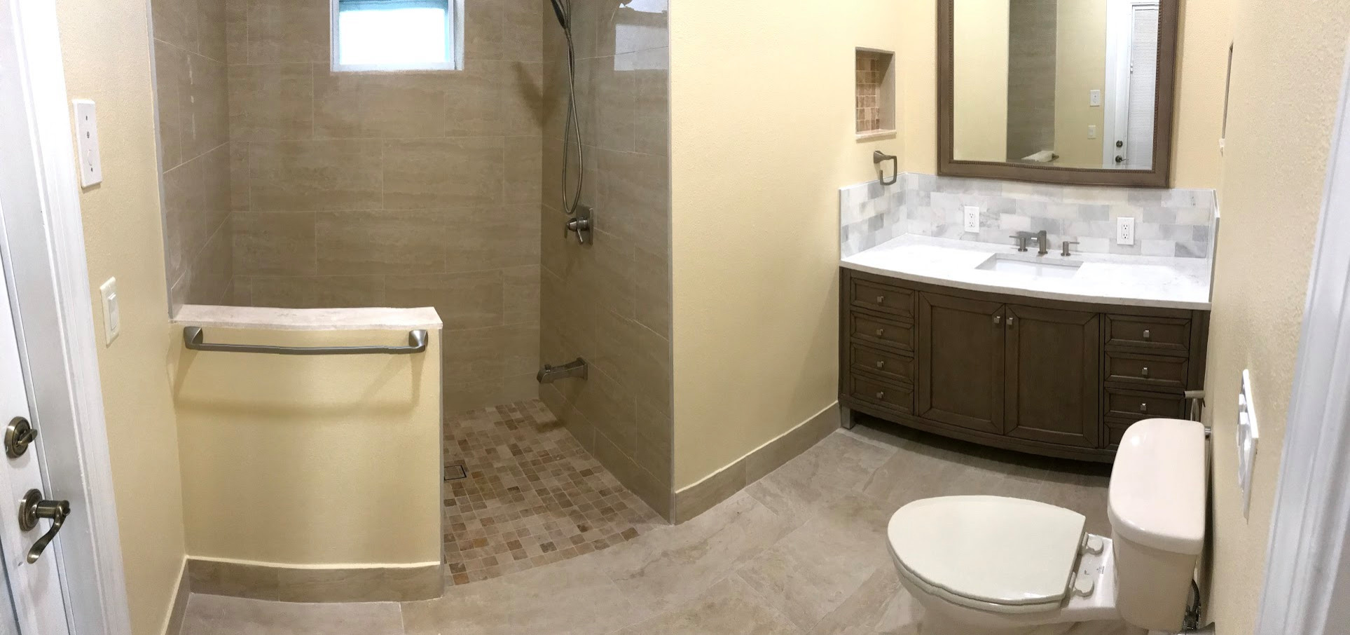 Spring Hill | Transitional | Bathrooms & Floors Repairs and Remodel