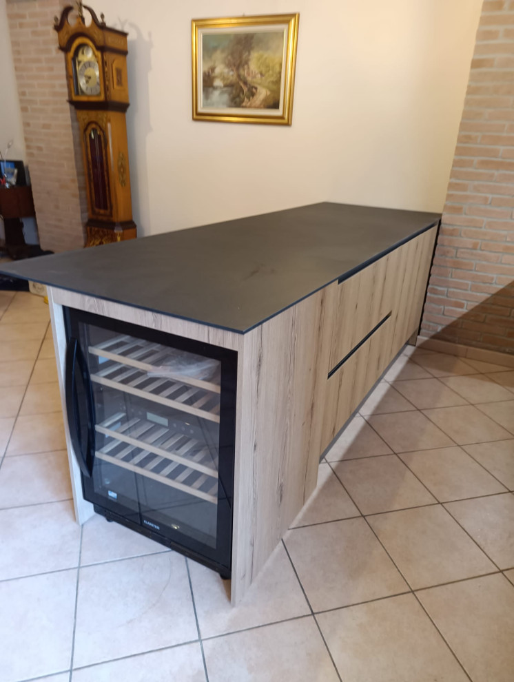 Restyling Cucina Ante Quercia Vecchia Top HPL Pietra Nera