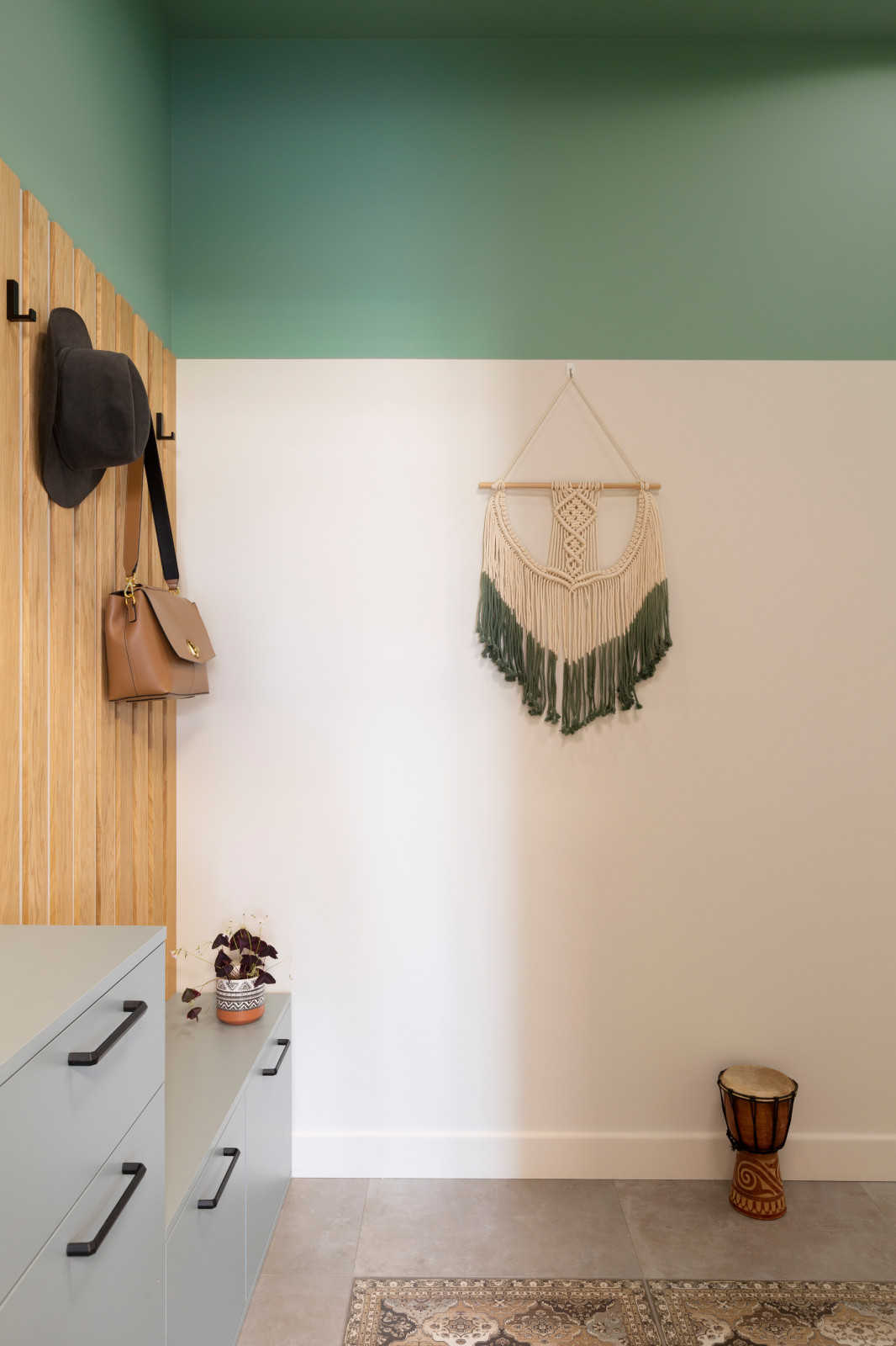 Публикация в IVD.ru Однокомнатная квартира с этномотивами