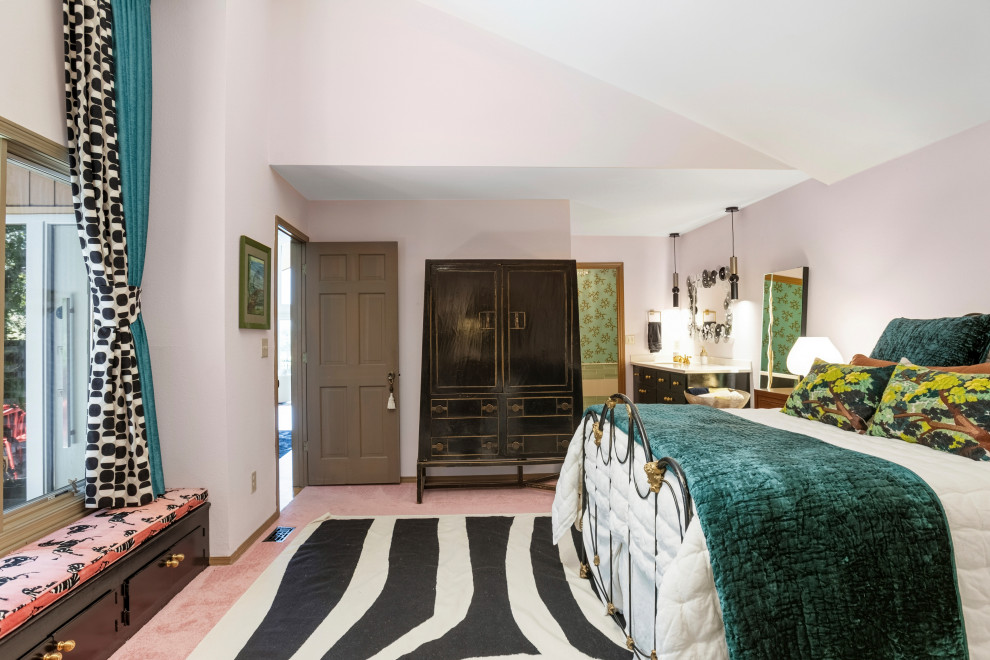 Rosy Relaxing Guest Room