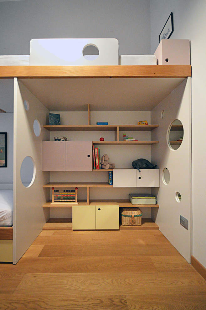 This is an example of a modern kids' room in Milan.