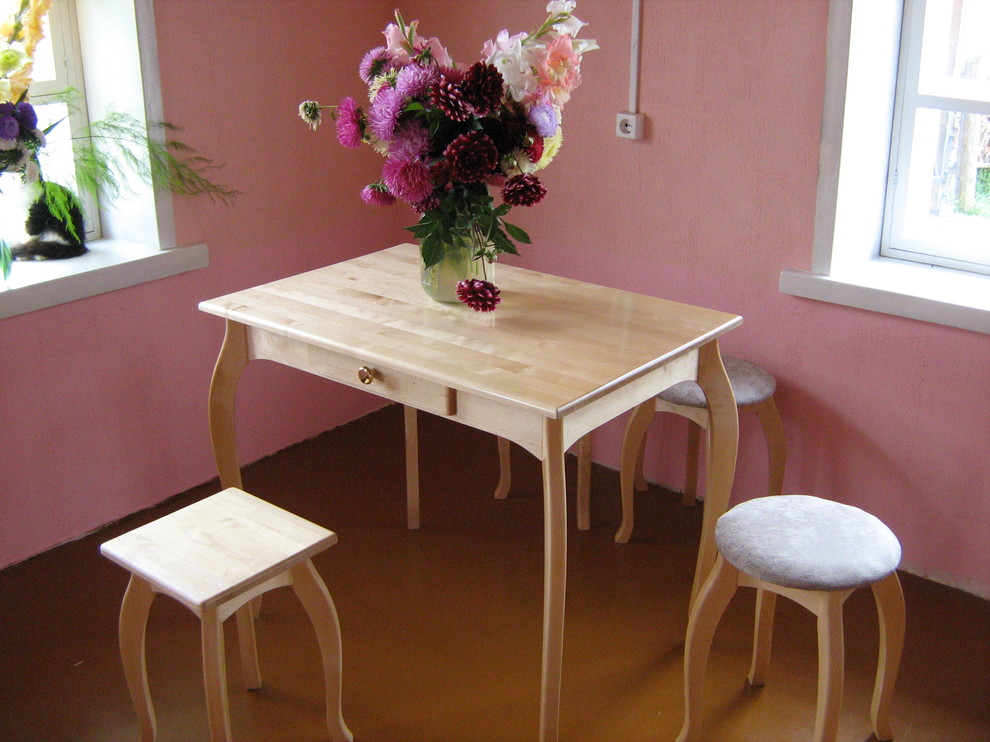 Столы для дачи